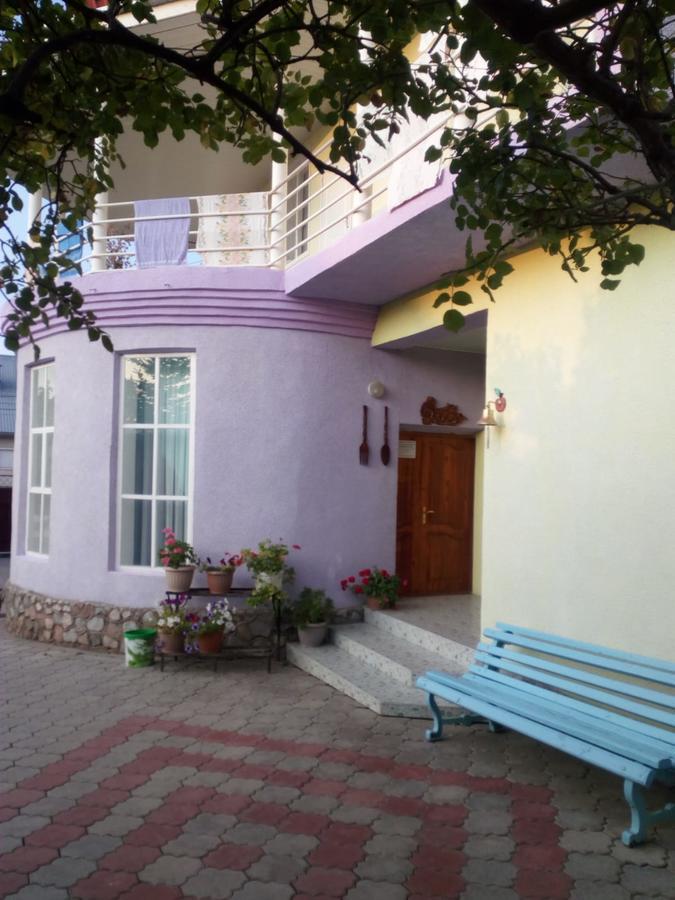 Prestige Guest House Cholpon-Ata Ngoại thất bức ảnh
